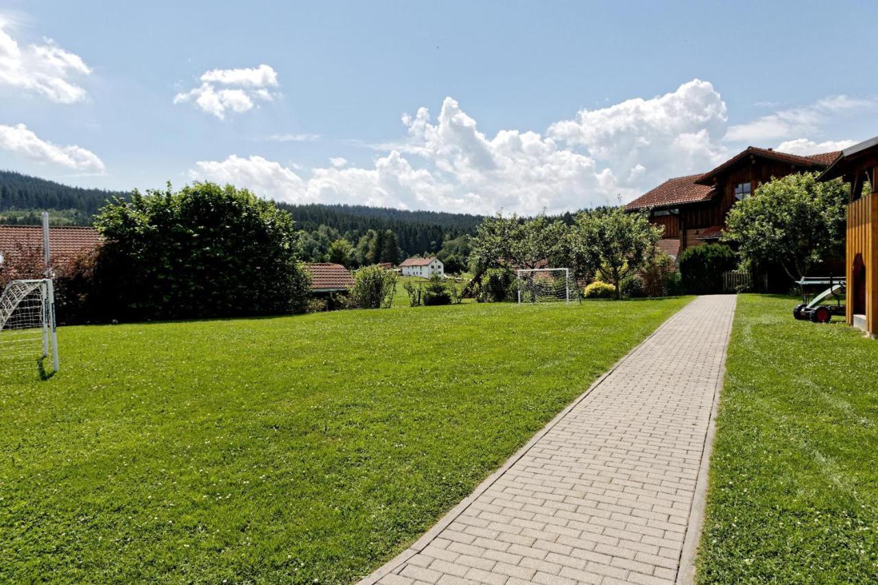 Ferienwohnungen Holzferienhaeuser Leithenwald ซวีเซิล ภายนอก รูปภาพ