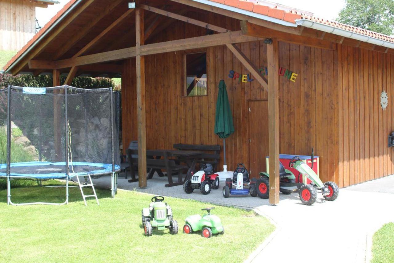 Ferienwohnungen Holzferienhaeuser Leithenwald ซวีเซิล ภายนอก รูปภาพ