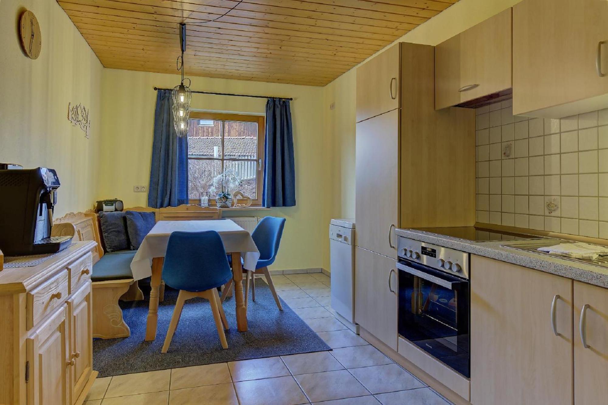 Ferienwohnungen Holzferienhaeuser Leithenwald ซวีเซิล ภายนอก รูปภาพ