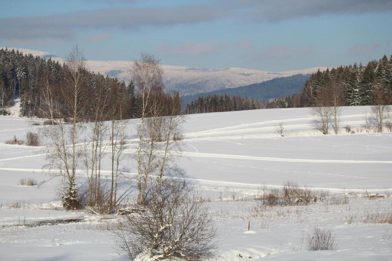 Ferienwohnungen Holzferienhaeuser Leithenwald ซวีเซิล ภายนอก รูปภาพ
